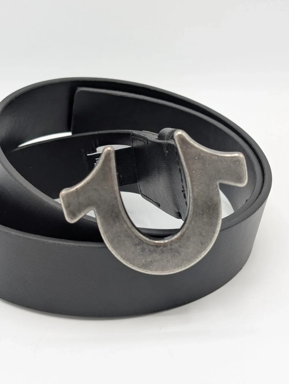 True Religion Belt 36 Black Faux Leather  with Silver Horseshoe Buckle Casual